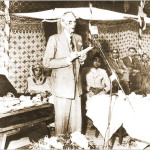 Addressing a Bombay gathering